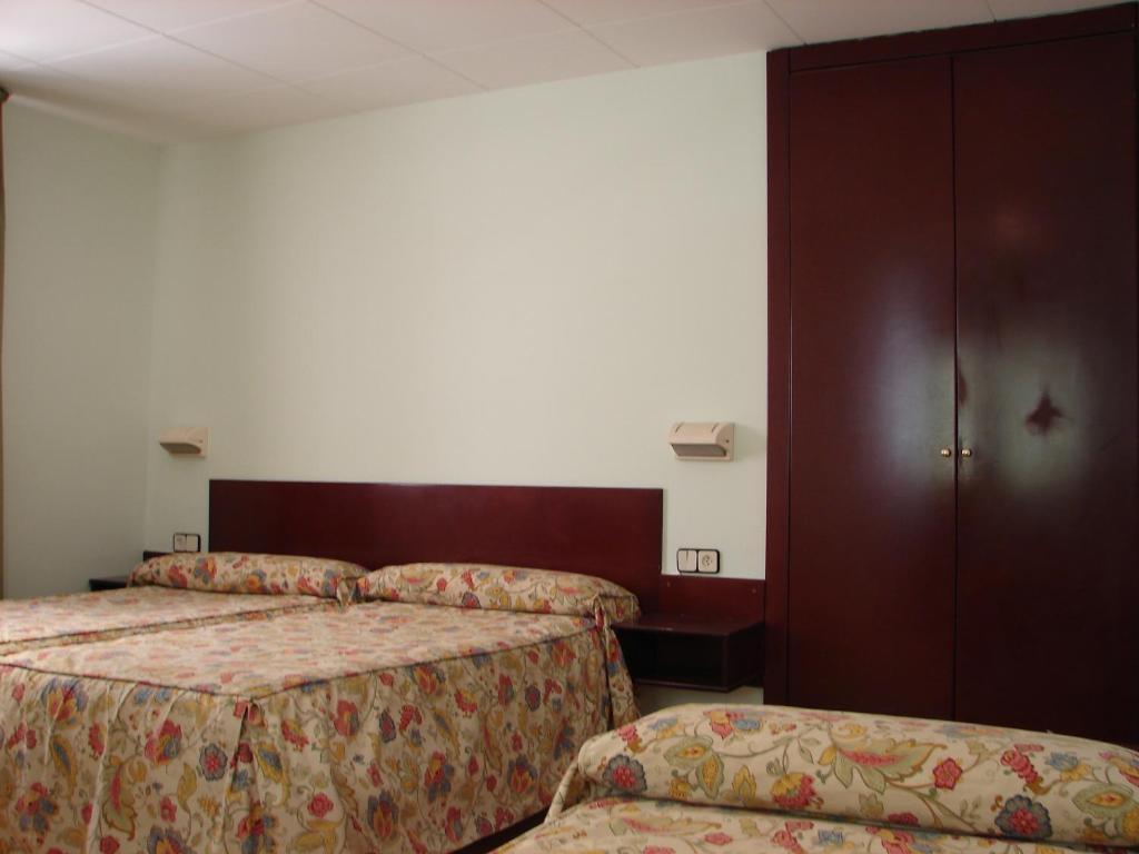 Hostal Del Ripollès Camera foto